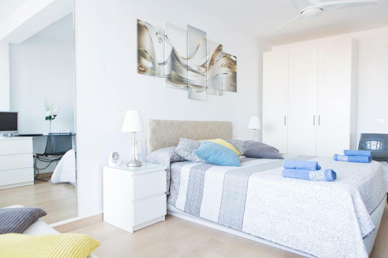 Apartamento Lujo Frente Al Mar Centro De Málaga Eksteriør bilde