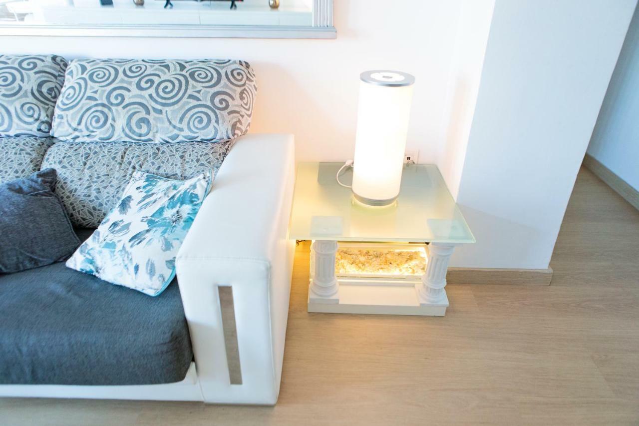 Apartamento Lujo Frente Al Mar Centro De Málaga Eksteriør bilde